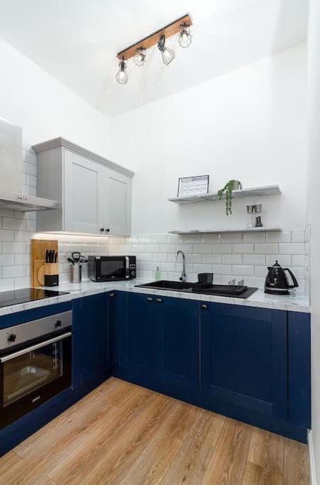 The Stylish 3-Bedroom Maisonette Retreat Stirling Eksteriør bilde