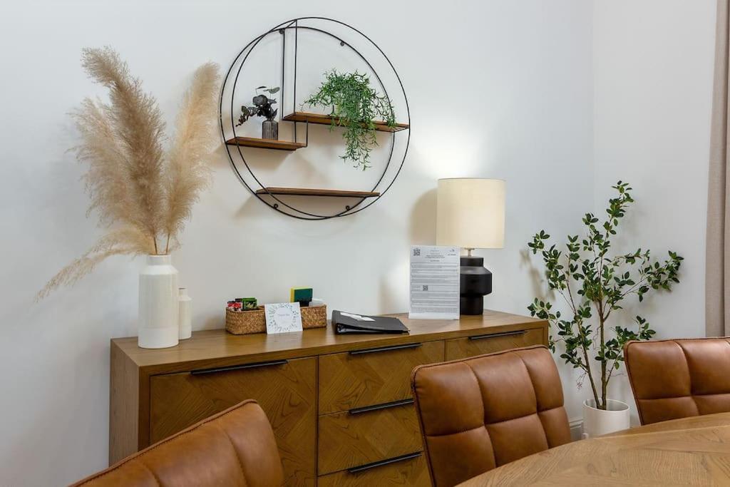 The Stylish 3-Bedroom Maisonette Retreat Stirling Eksteriør bilde