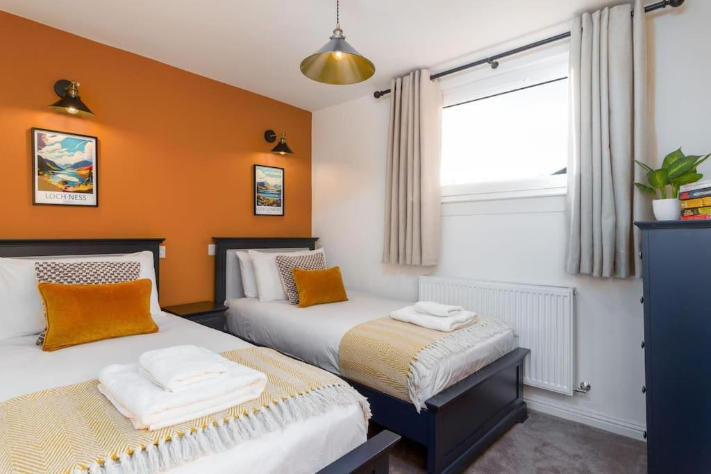 The Stylish 3-Bedroom Maisonette Retreat Stirling Eksteriør bilde