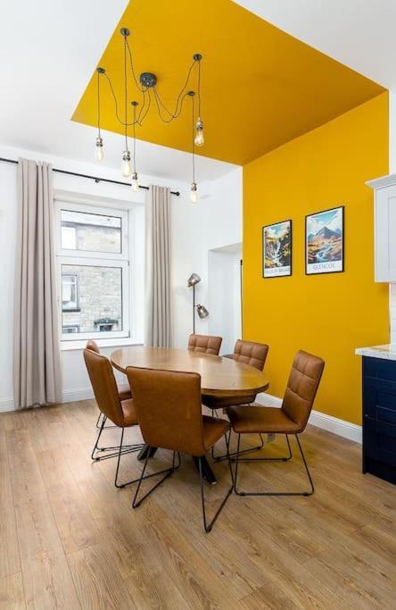 The Stylish 3-Bedroom Maisonette Retreat Stirling Eksteriør bilde