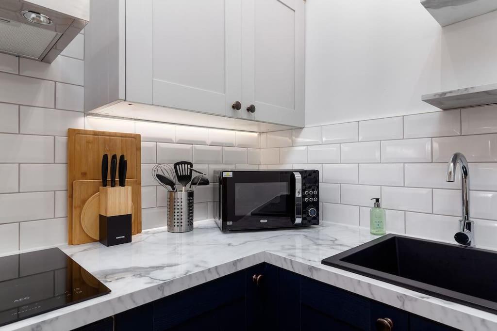 The Stylish 3-Bedroom Maisonette Retreat Stirling Eksteriør bilde